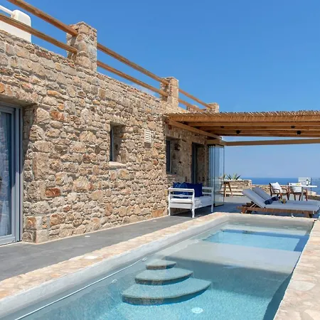 Βίλα Naxos Rock