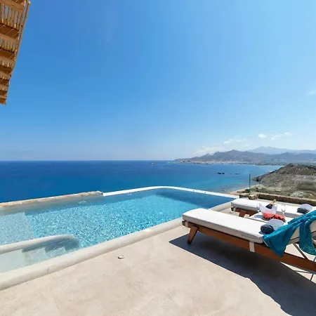Βίλα Naxos Rock Στελίδα