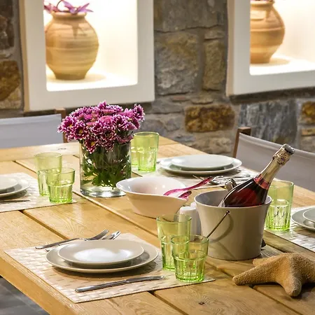 Naxos Rock Villa *