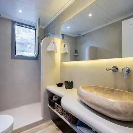 Naxos Rock Villa Stelida (Naxos)